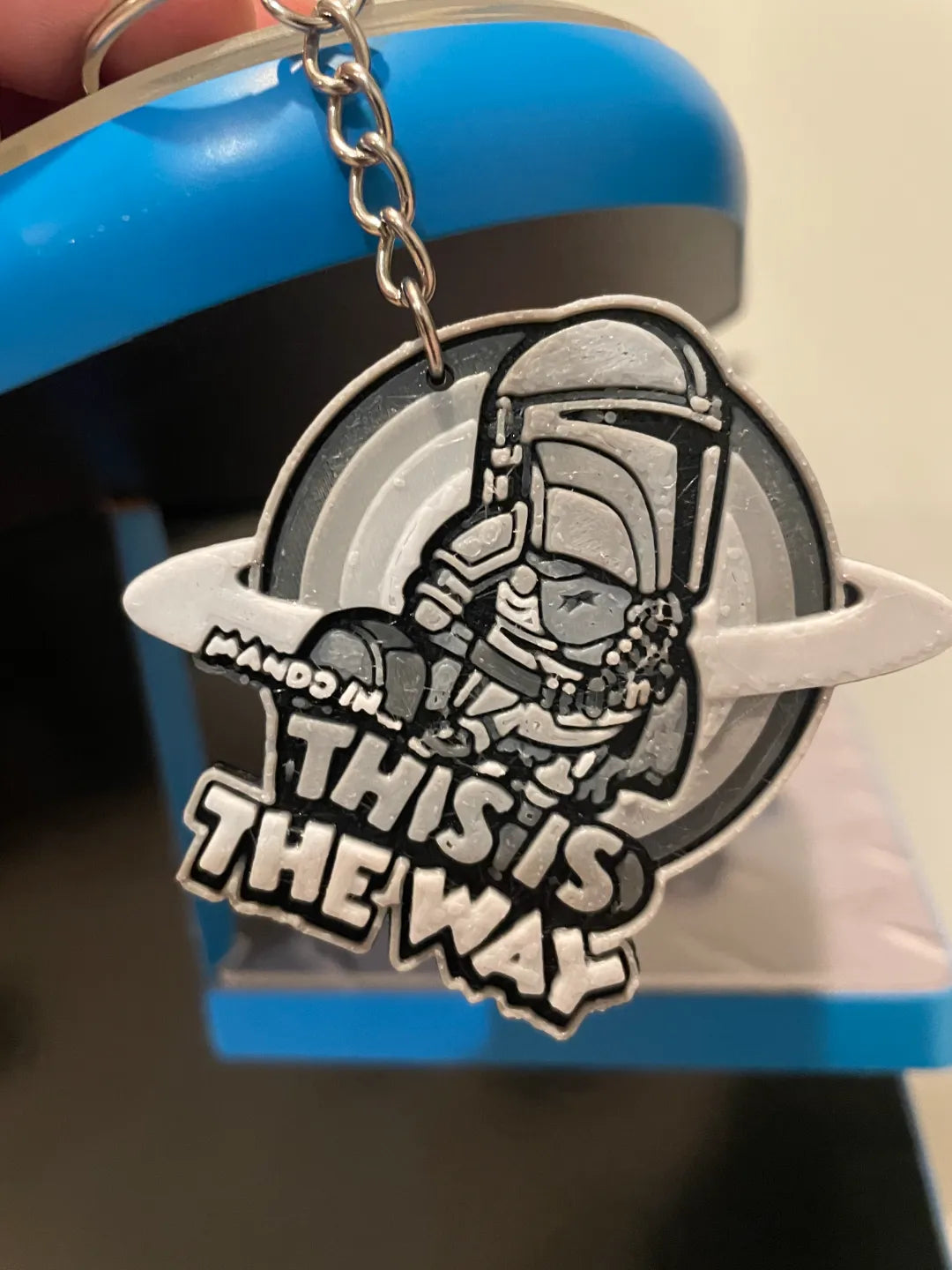 Porte-clés de dessin animé Mandalorian / Star Wars - Geek Print