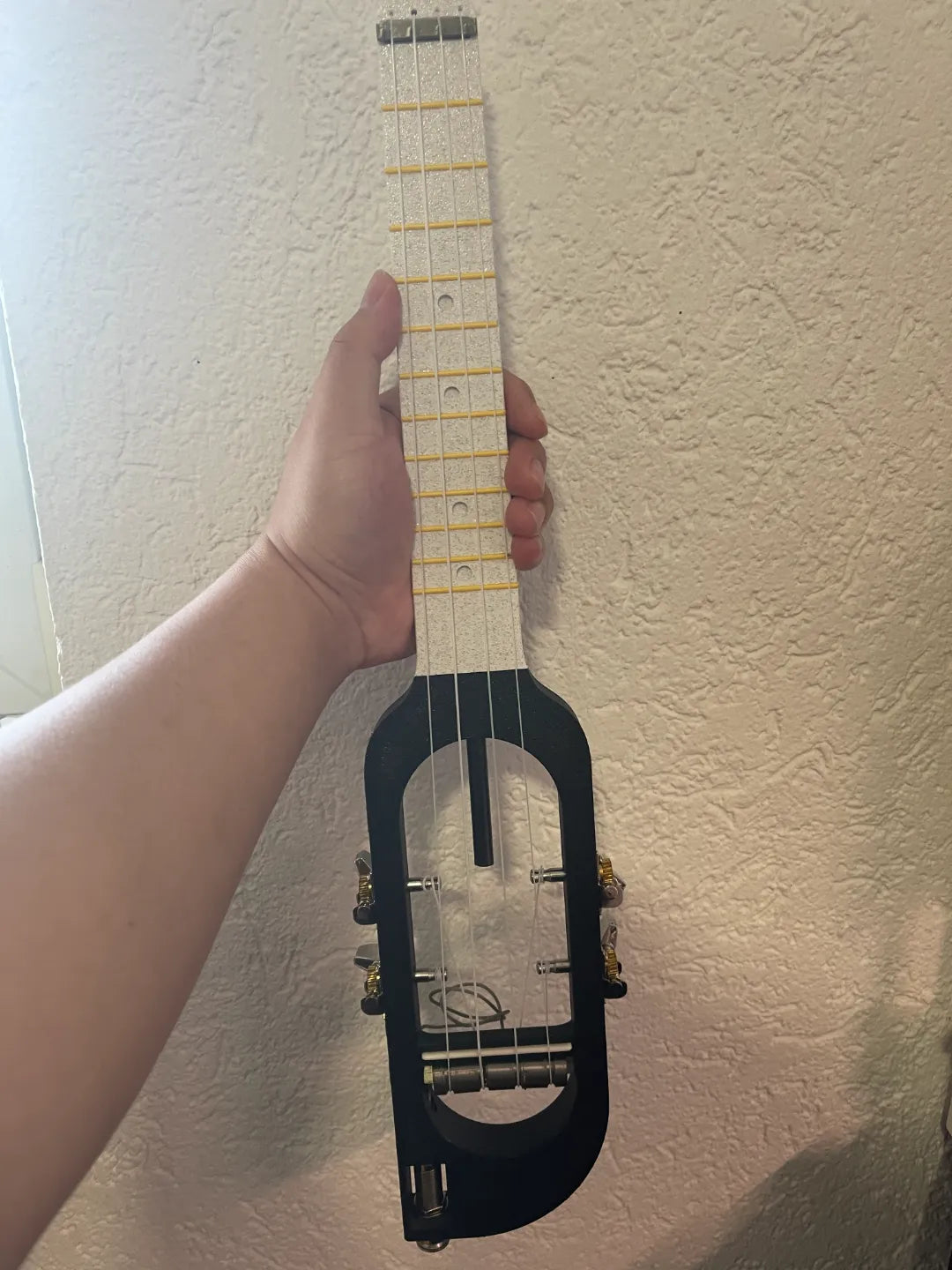 Ukulele de voyage qui joue réellement - Music Print