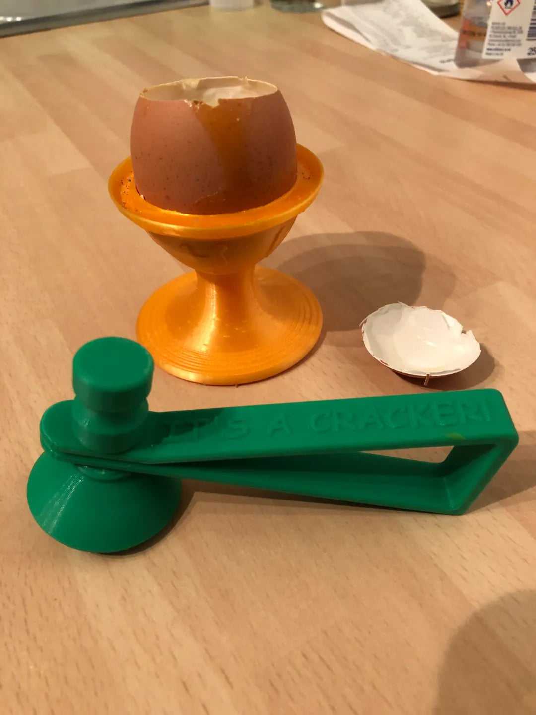 Gobelet à œufs avec égouttoir et casse-œuf - Cuisine Print
