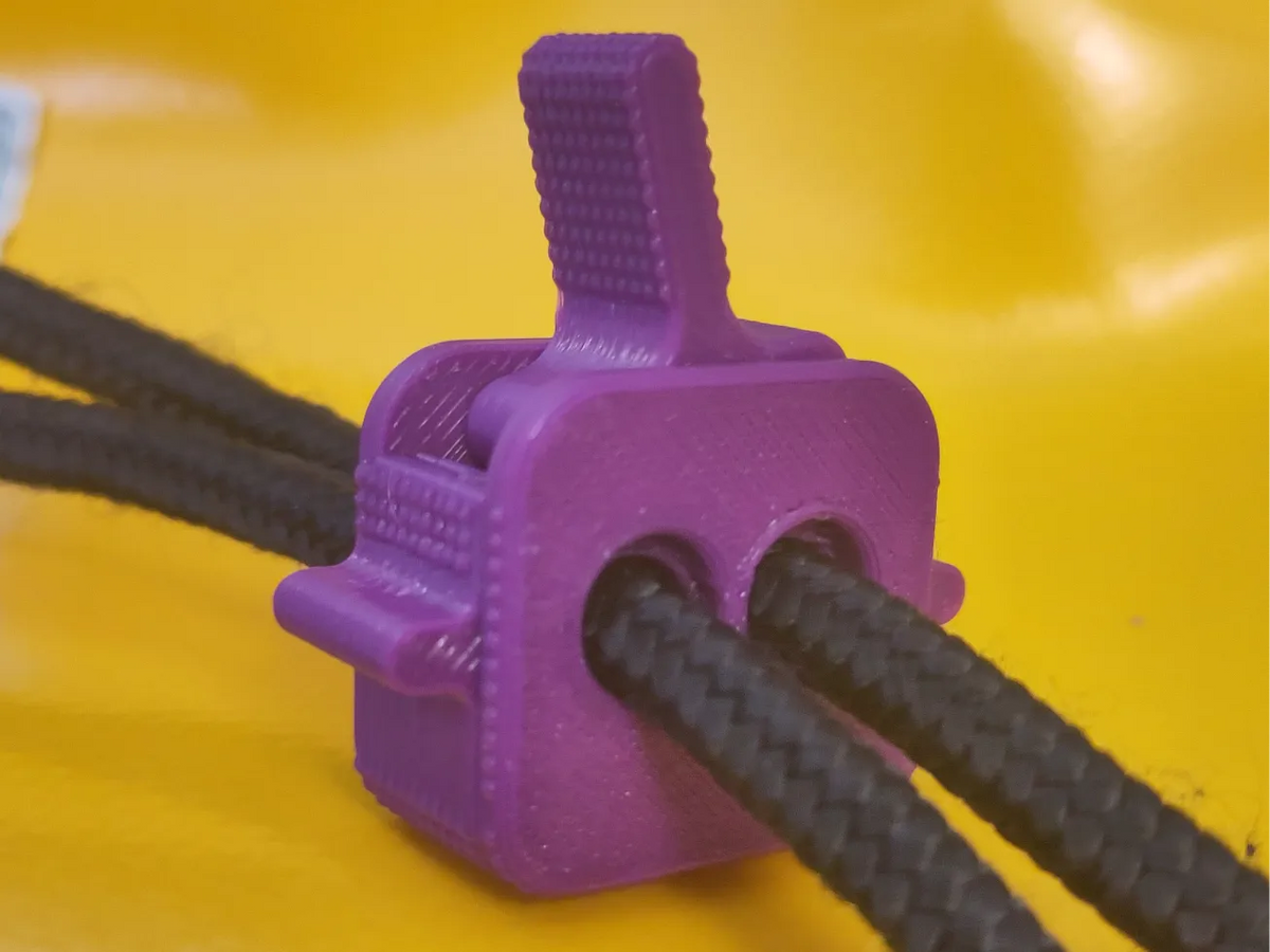 Mieux vaut un Serre-câble sans ressort pour un cordon plus résistant (6 mm) - Outdoor Print