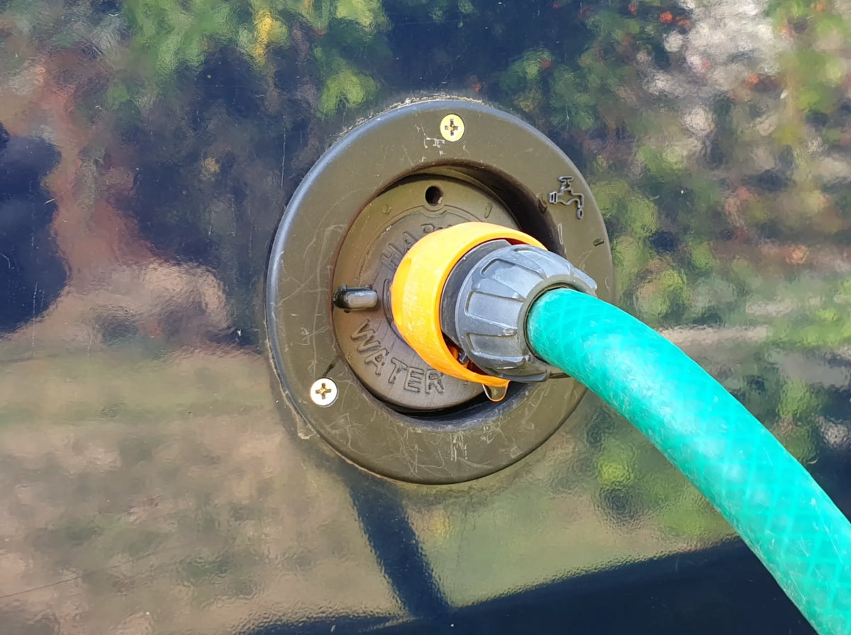 Adaptateur d'eau pour caravane - Outdoor Print