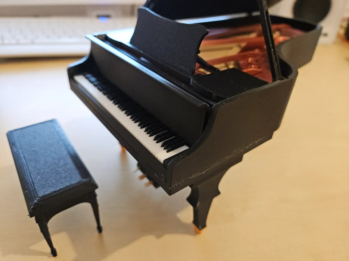 Piano à queue avec des pièces mobiles (échelle 1:10) - Music Print
