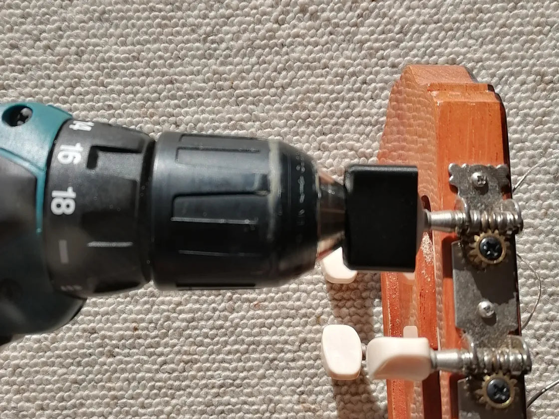 Enrouleur de cordes de guitare pour tournevis sans fil - Music Print
