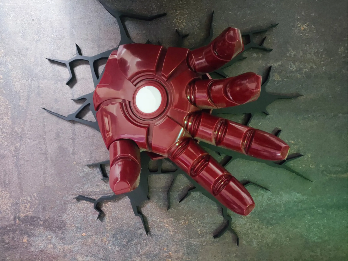 Lampe Main Iron Man - Geek Print
