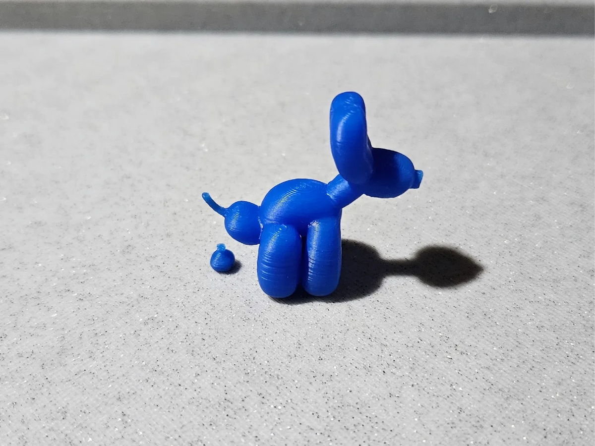 Adorable petit chien ballon qui fait caca - Geek Print