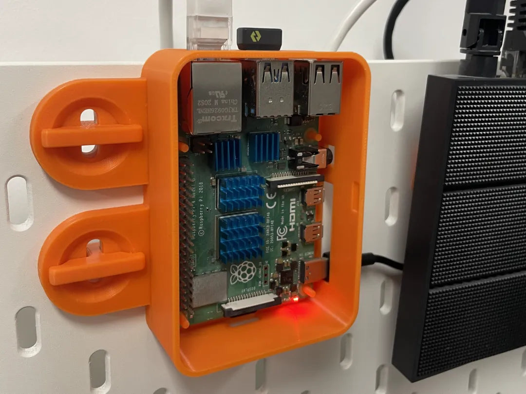 Support mural Raspberry Pi 4B pour panneau Skadis - Tech Print
