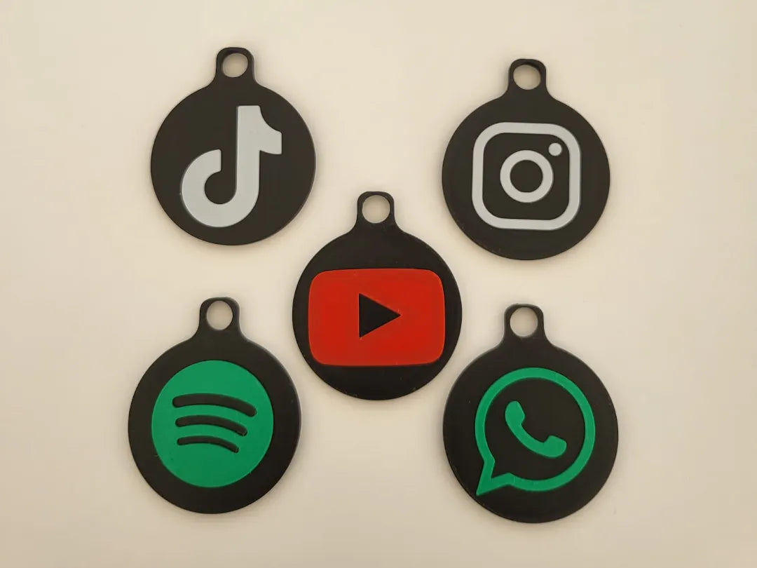 Porte-clés NFC pour réseaux sociaux - NFC Print