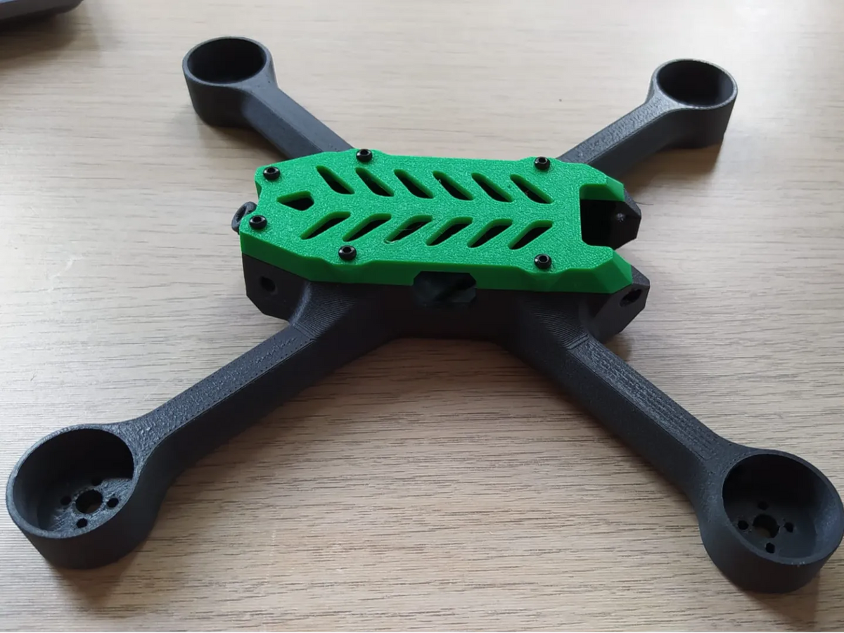 Drone FPV 3,5 pouces (18 cm) - Tech Print
