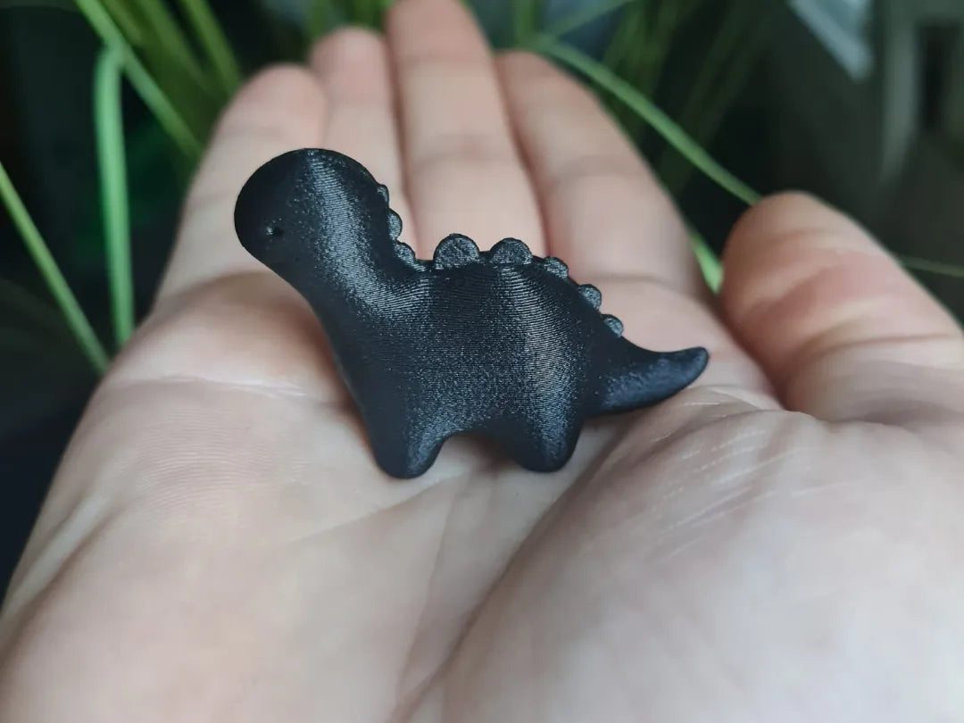 Adorable figurine de dinosaure – amusant compagnon de bureau - Figurine Print