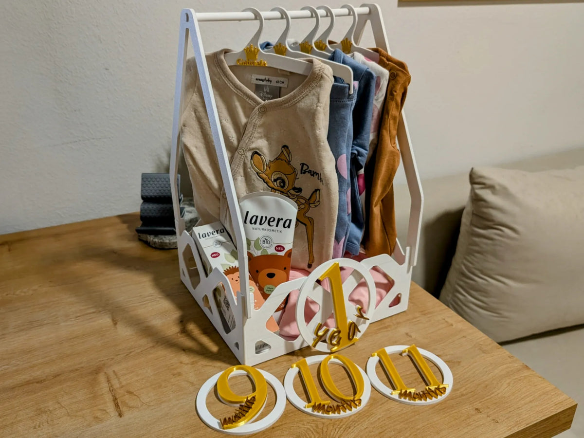 Coffret cadeau pour naissance de bébé - baby shower - cintre - Bébé Print