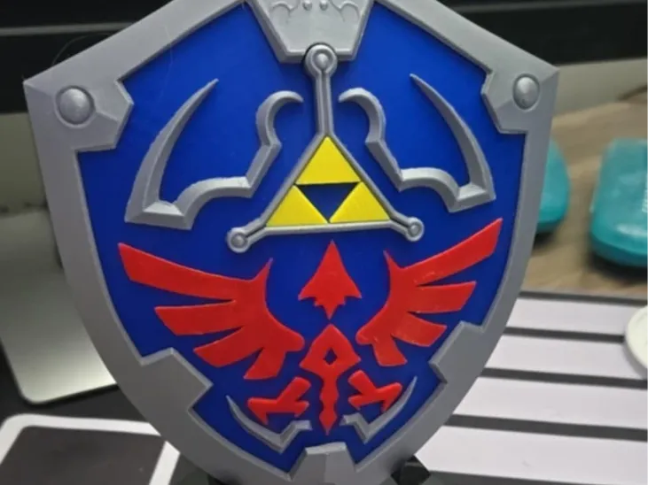 Bouclier Hylien de Zelda TP avec présentoir - Cosplay Print
