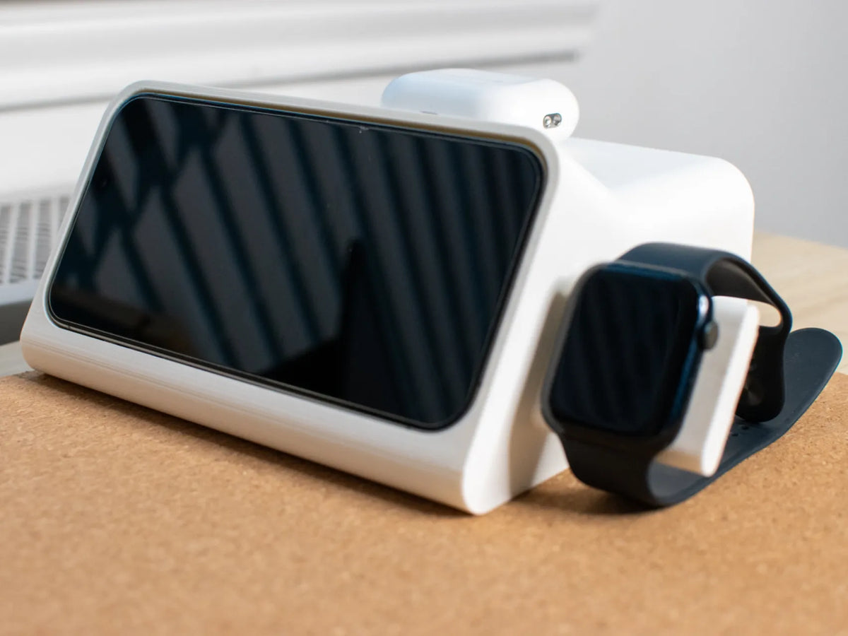 Station de charge iPhone 15 Pro Max, AirPods et Apple Watch - Tech Print