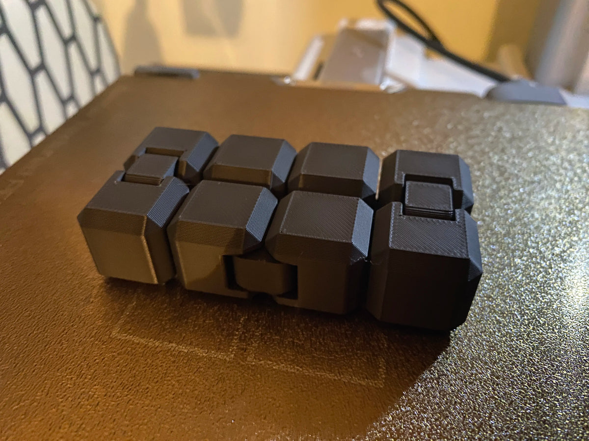 Cube infini anti-stress – modèle 5 - Jeux Print