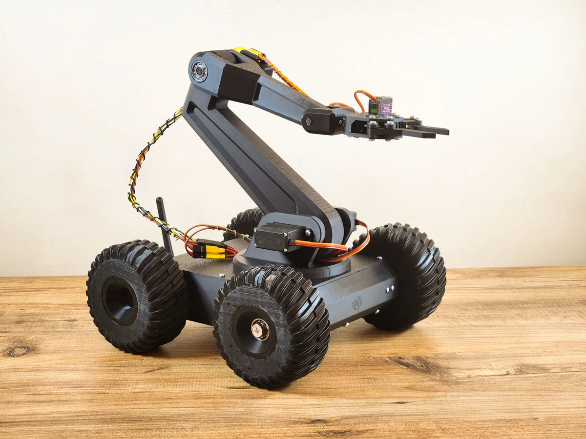 Chariot télécommandé avec bras robotisé 6 degrés de liberté - Science Print