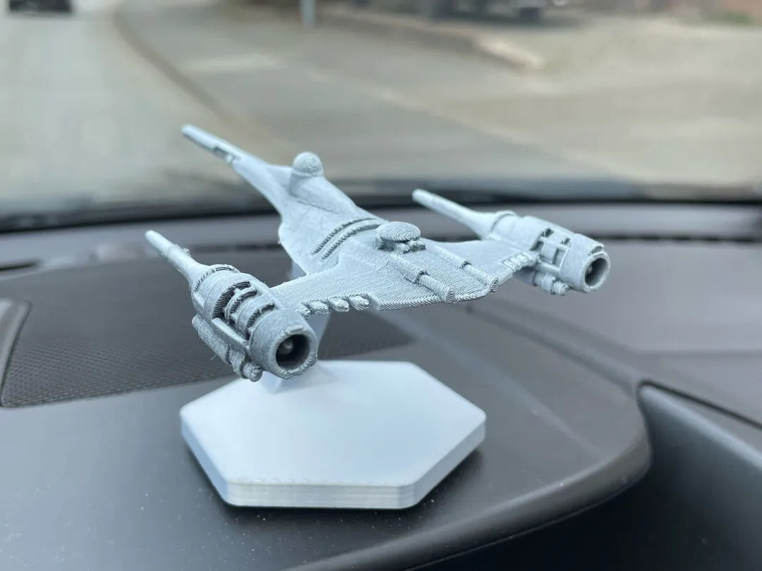 Le Drifter de Tableau de Bord – Modèle N1 Mandalorien Flottant - Geek Print