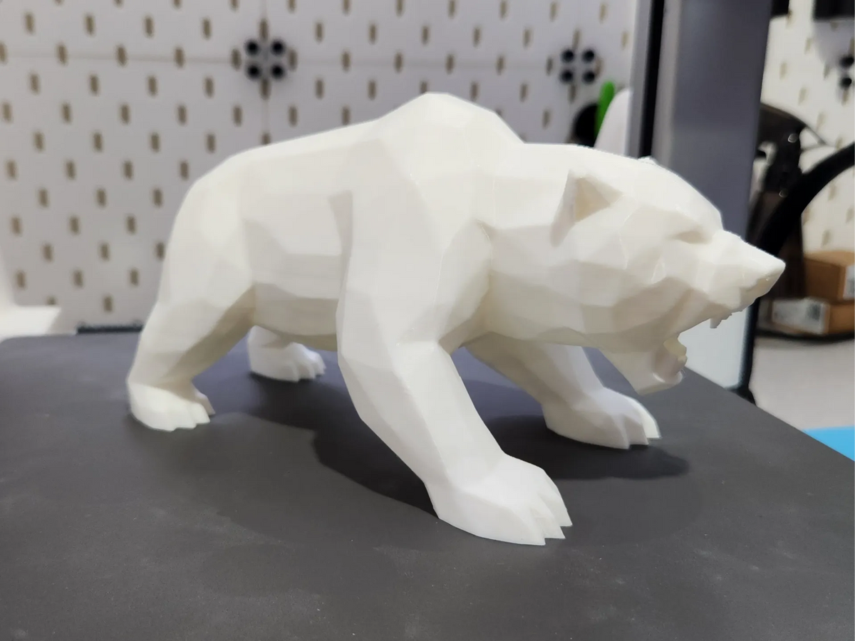 L'ours — Symbole moderne low poly de stratégie - Art Print
