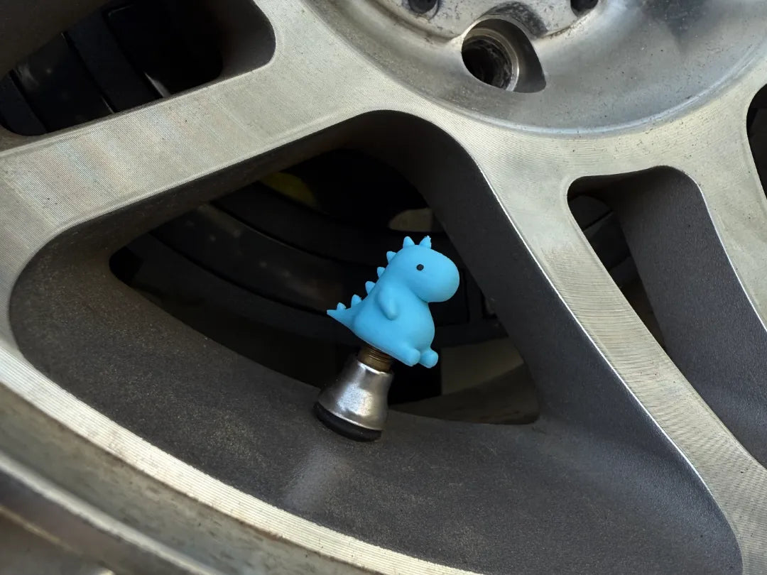Bouchons de Valve : Petit Dino Assis - Auto Print