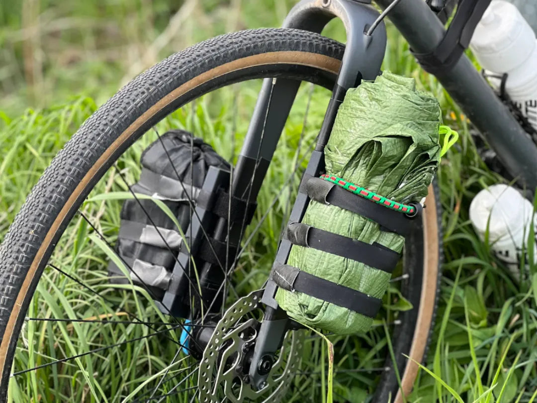 Cage de fourche pour bikepacking - Vélo Print