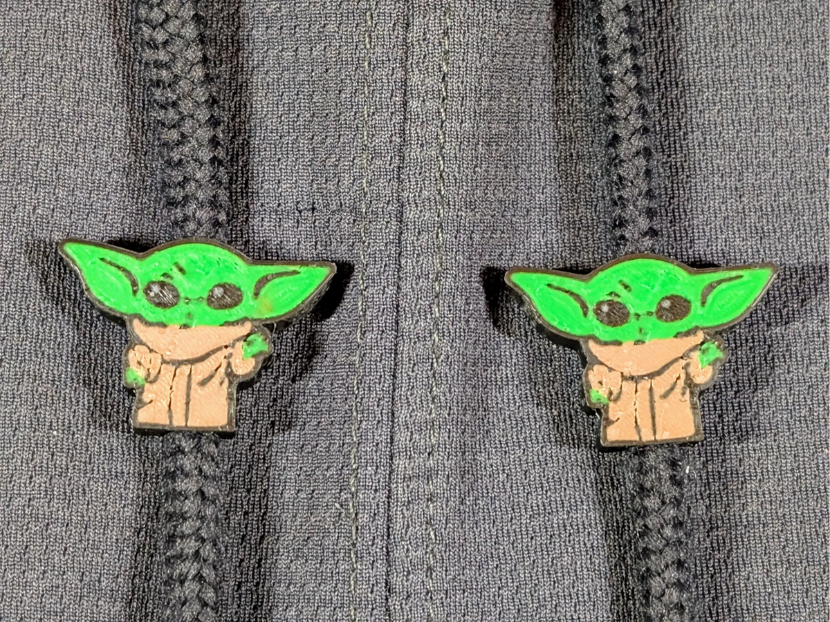 Breloque à cordon Bébé Yoda (Grogu) - Geek Print