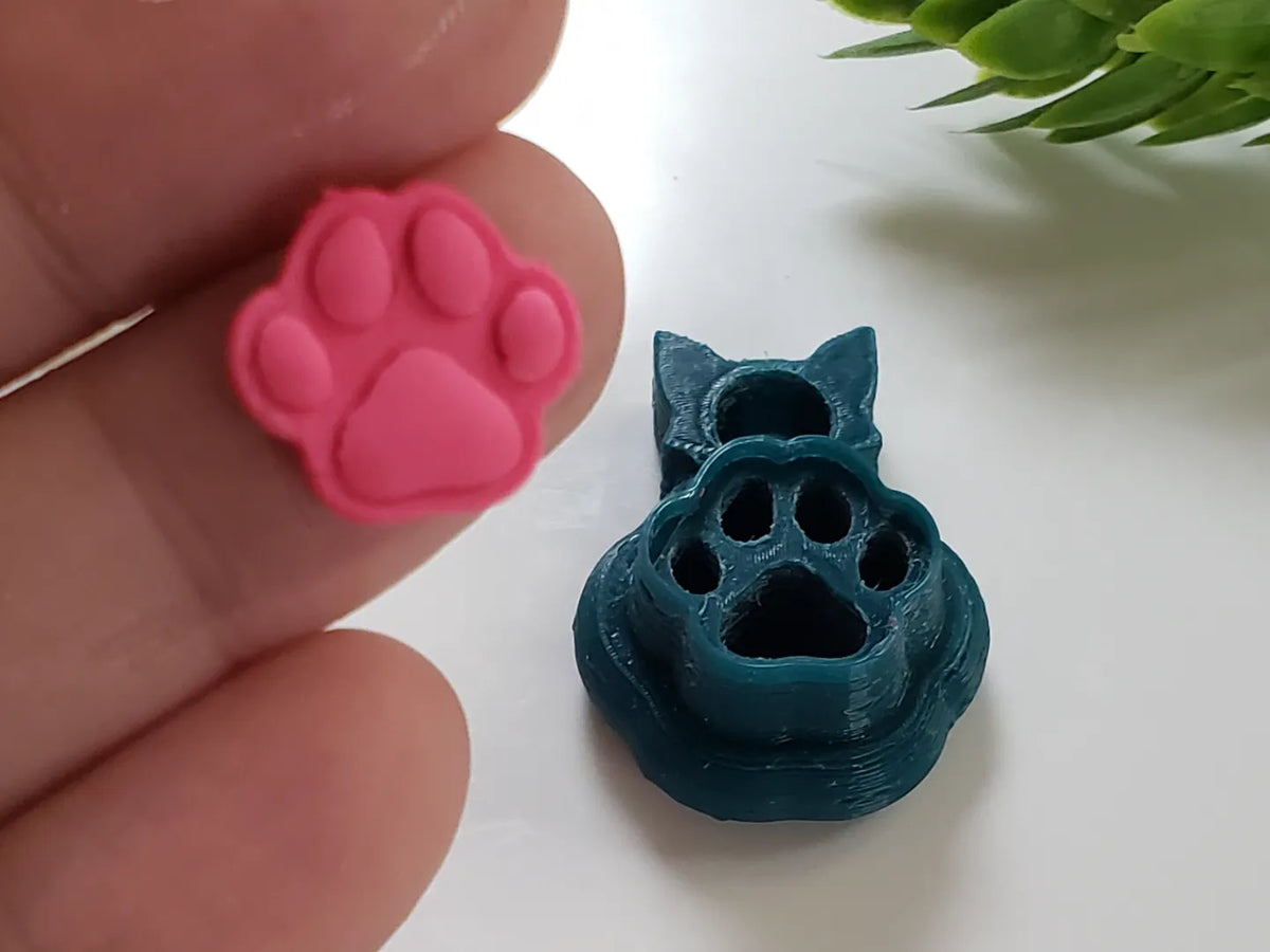 Découpeur d'oreille en argile polymère avec petite empreinte de patte - Bijoux Print