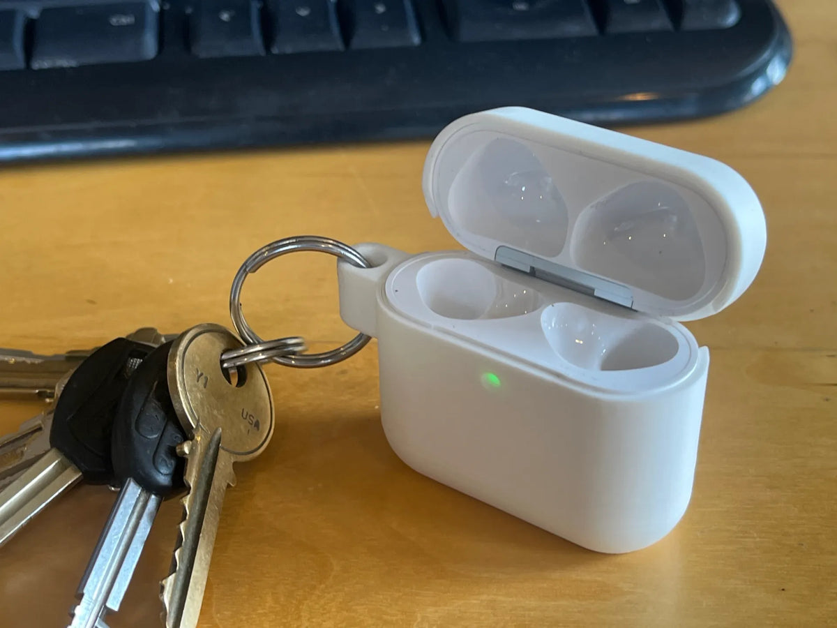 Étui AirPods 4 pour porte-clés - Voyage Print