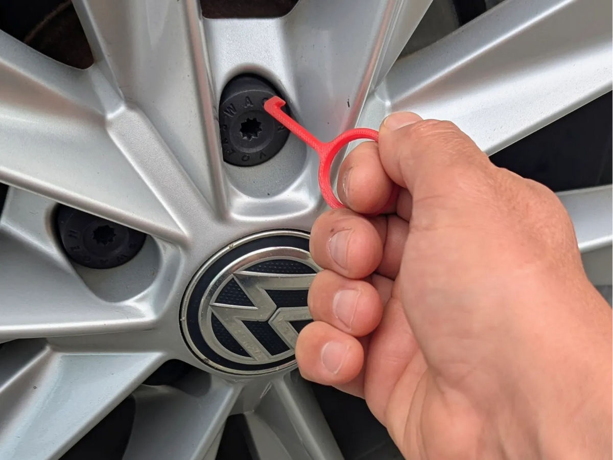 Outil de dépose de cache d'écrou de roue VW - Auto Print