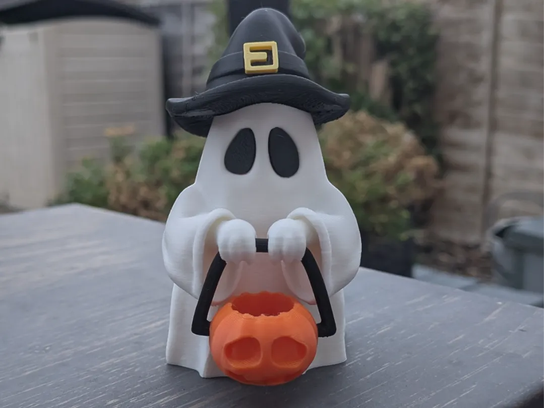 Mignon fantôme d'Halloween de la chasse aux bonbons - Fêtes Print