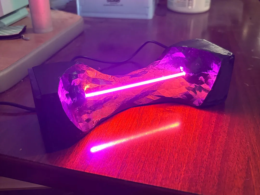 Lampe basse polygone colonne ruinée à filament LED - Lumière Print