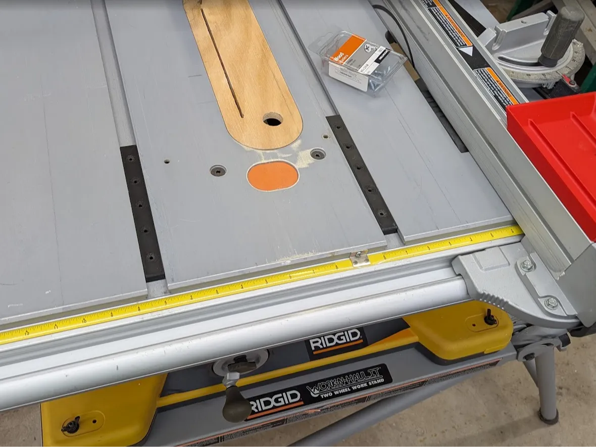 Rails de rainure à onglets pour scie à table Ridgid, réglables - Atelier Print