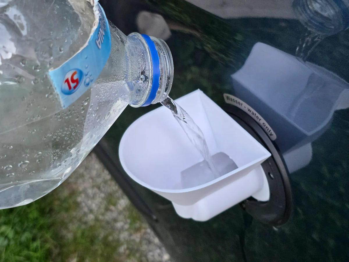 Entonnoir de remplissage d'eau pour camping-cars et véhicules de loisirs - Outdoor Print