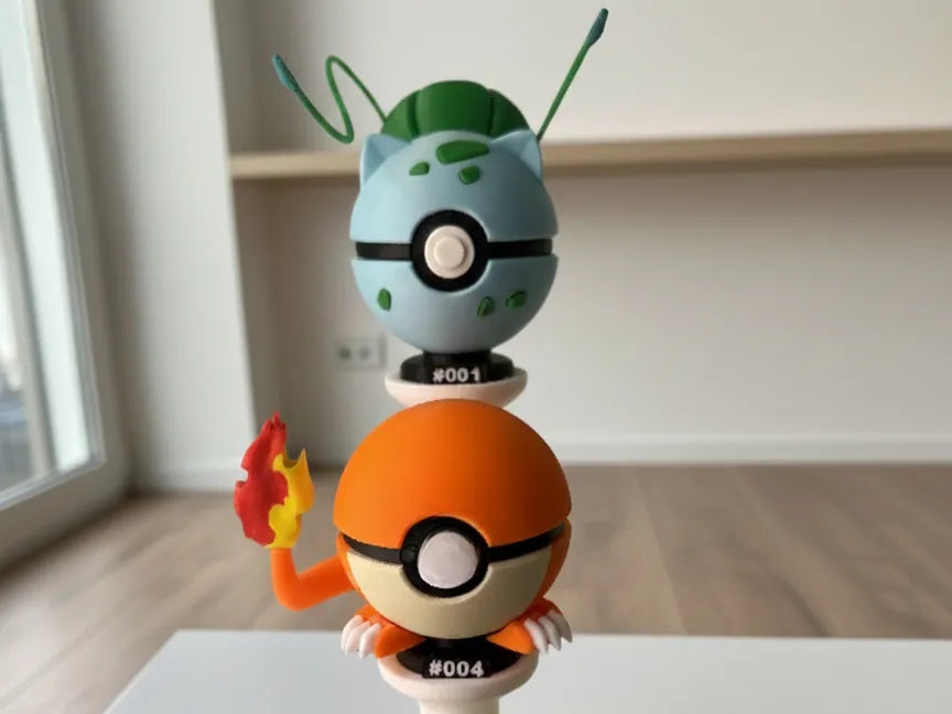 Présentoir à 3 Niveaux pour Personnages PokéBall - NFC Print