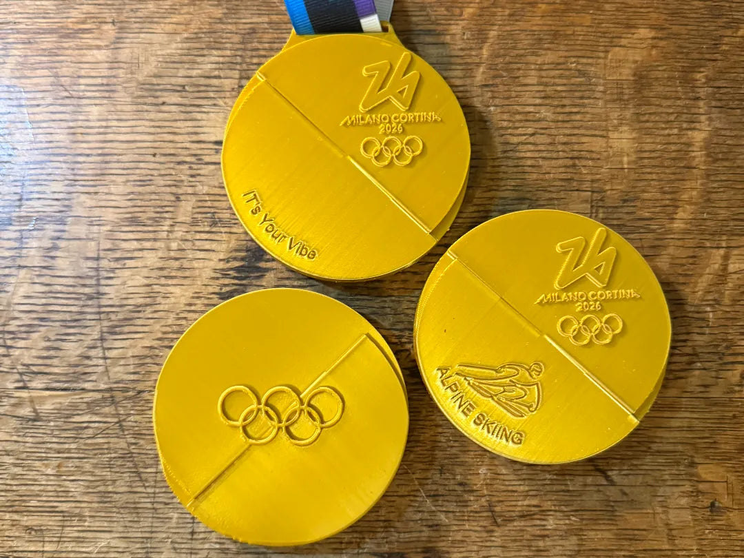 Médaille des Jeux olympiques d'hiver de 2026 avec présentoir - Sport Print