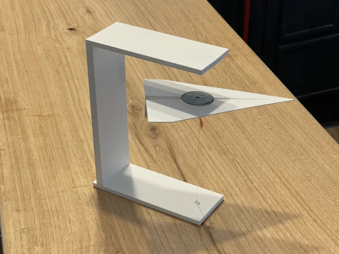 Avion en papier - Lévitation magnétique - Science Print