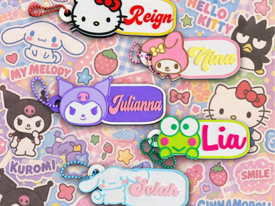 Porte-clés Étiquette de Nom Sanrio Friends - Voyage Print