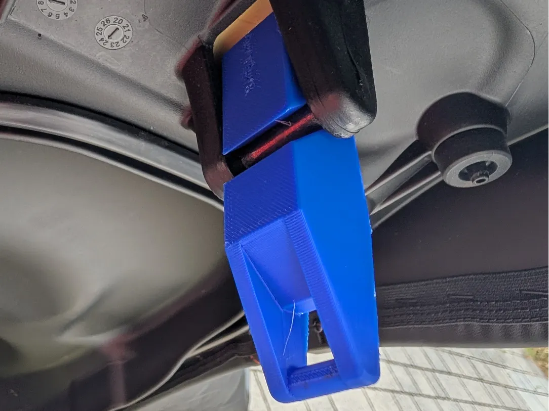 Prolongateur de serrure de compartiment à casque Vespa GTS - Auto Print