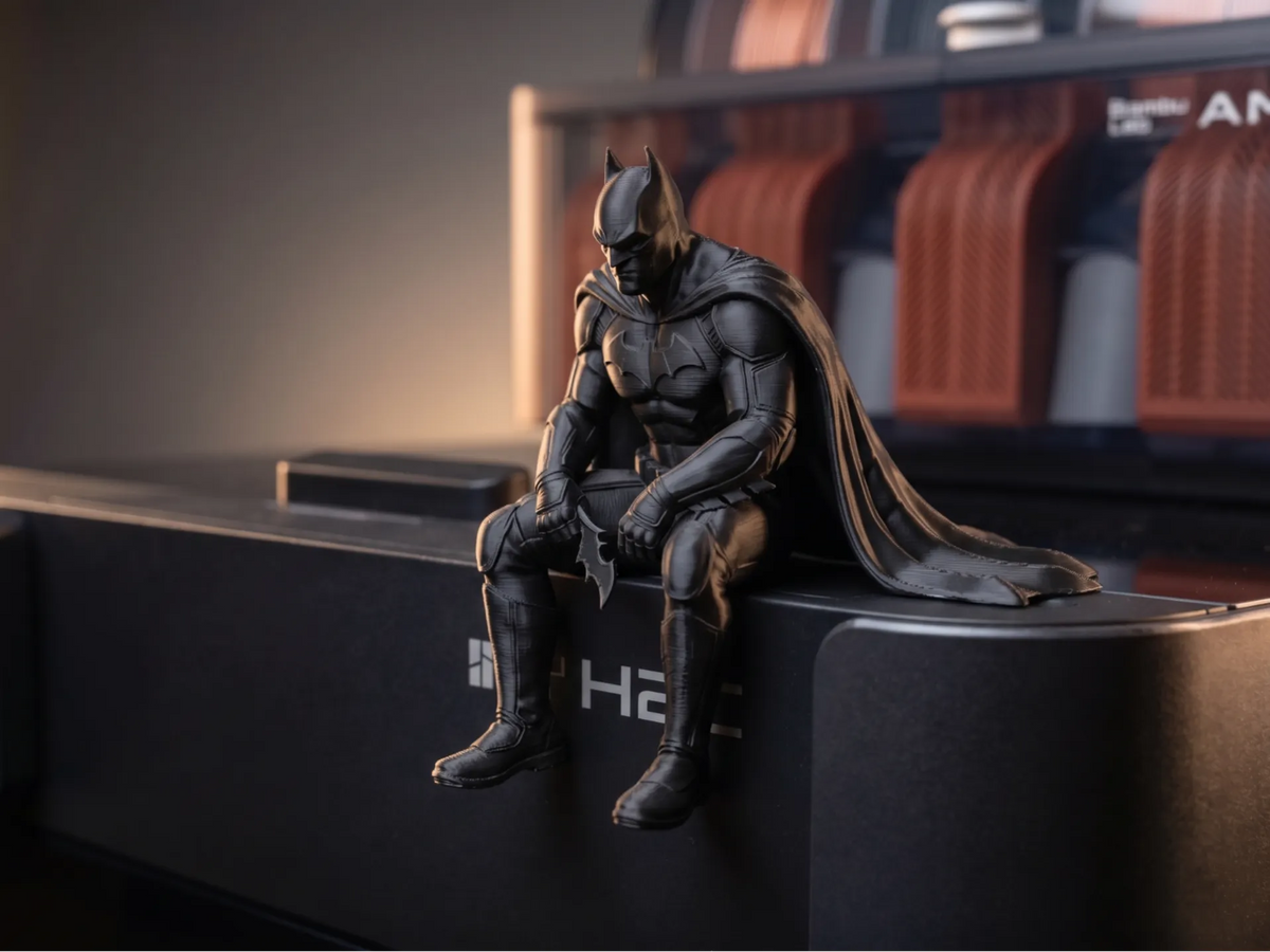 Batman assis - Le Chevalier Noir sur le rebord - Geek Print
