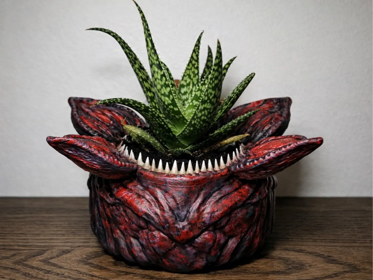 Stranger Things - Pot de fleurs Démogorgon - Geek Print