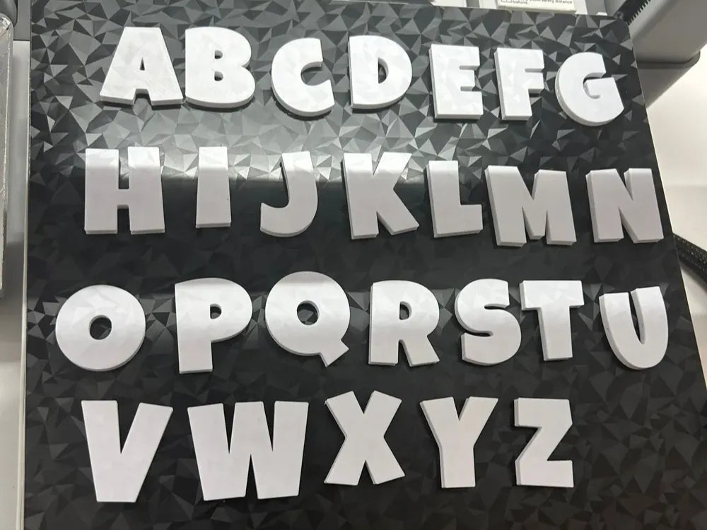 Lettres de l'alphabet – Lettres 3D Épaisses & Adaptées aux Enfants - Art Print