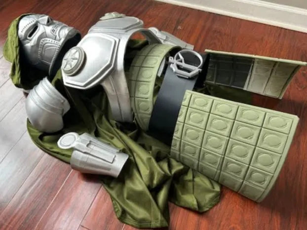 Dr. Doom: Avengers Doomsday – Armure Complète - Geek Print