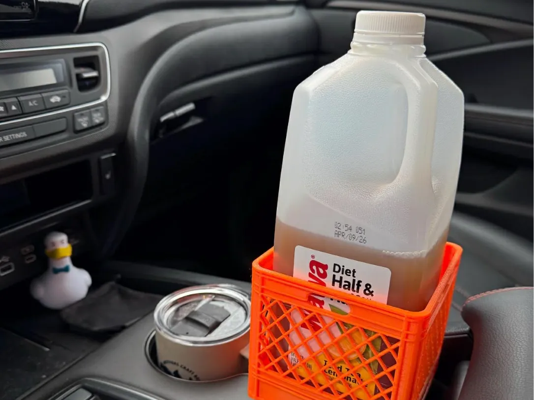 Adaptateur de porte-gobelet de voiture pour cruche d'un demi-gallon - Auto Print