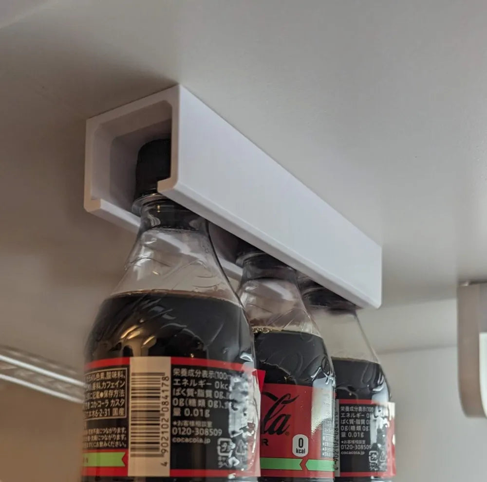 Rangement de bouteilles en PET suspendu - version vissée pour s'adapter à tous les meubles - Pet Print