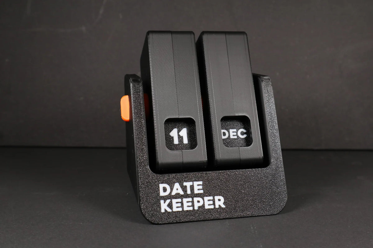 "Calendrier perpétuel à volets "Date Keeper" - Maison Print