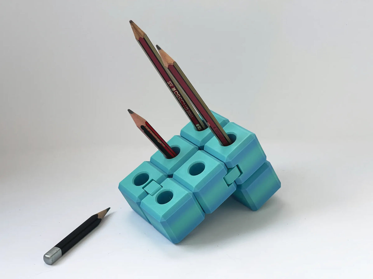 Porte-stylo / cube infini à fidget - Jeux Print