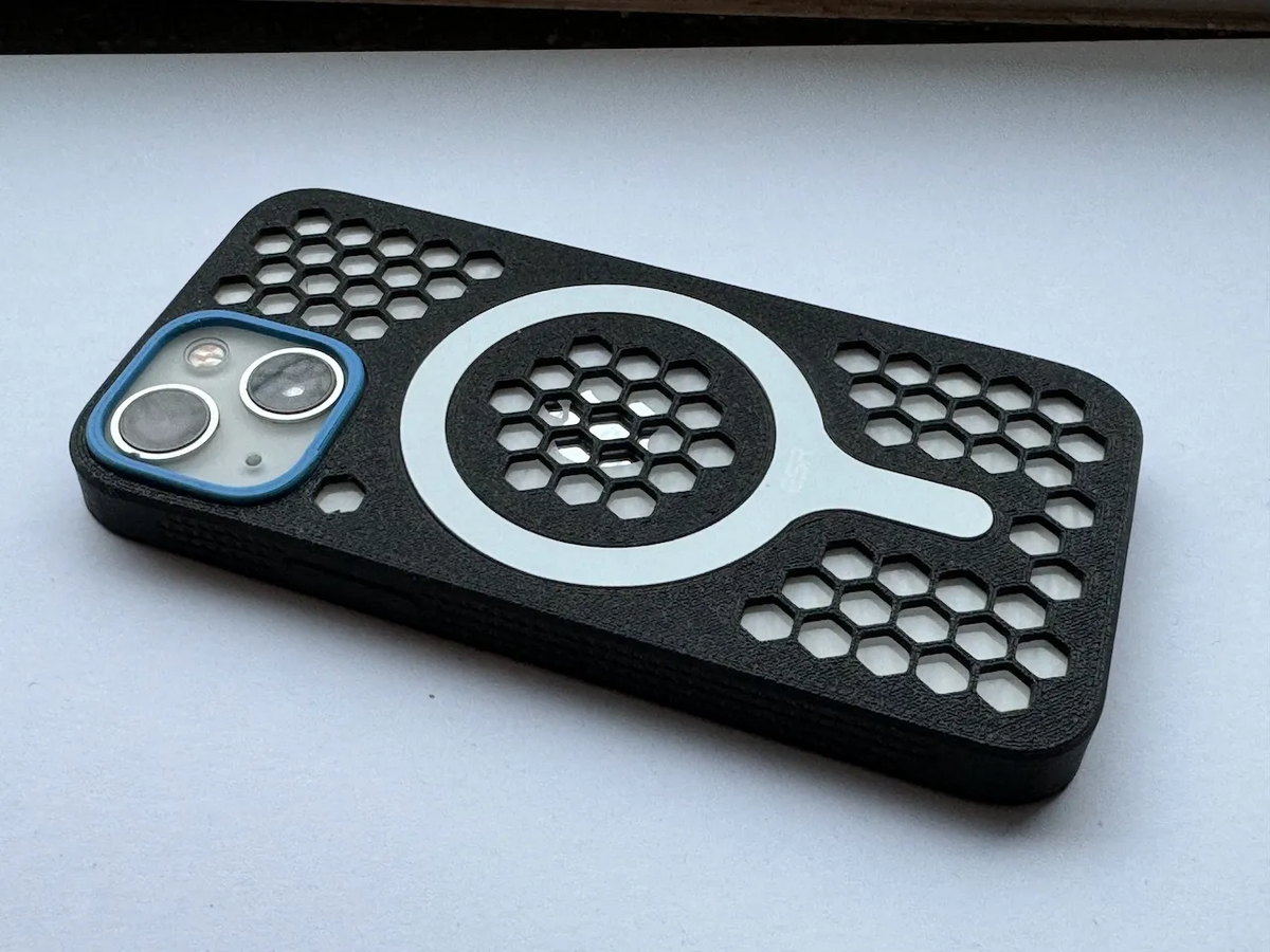 Étui pour iPhone 13 Mini (flexible, MagSafe) - Tech Print