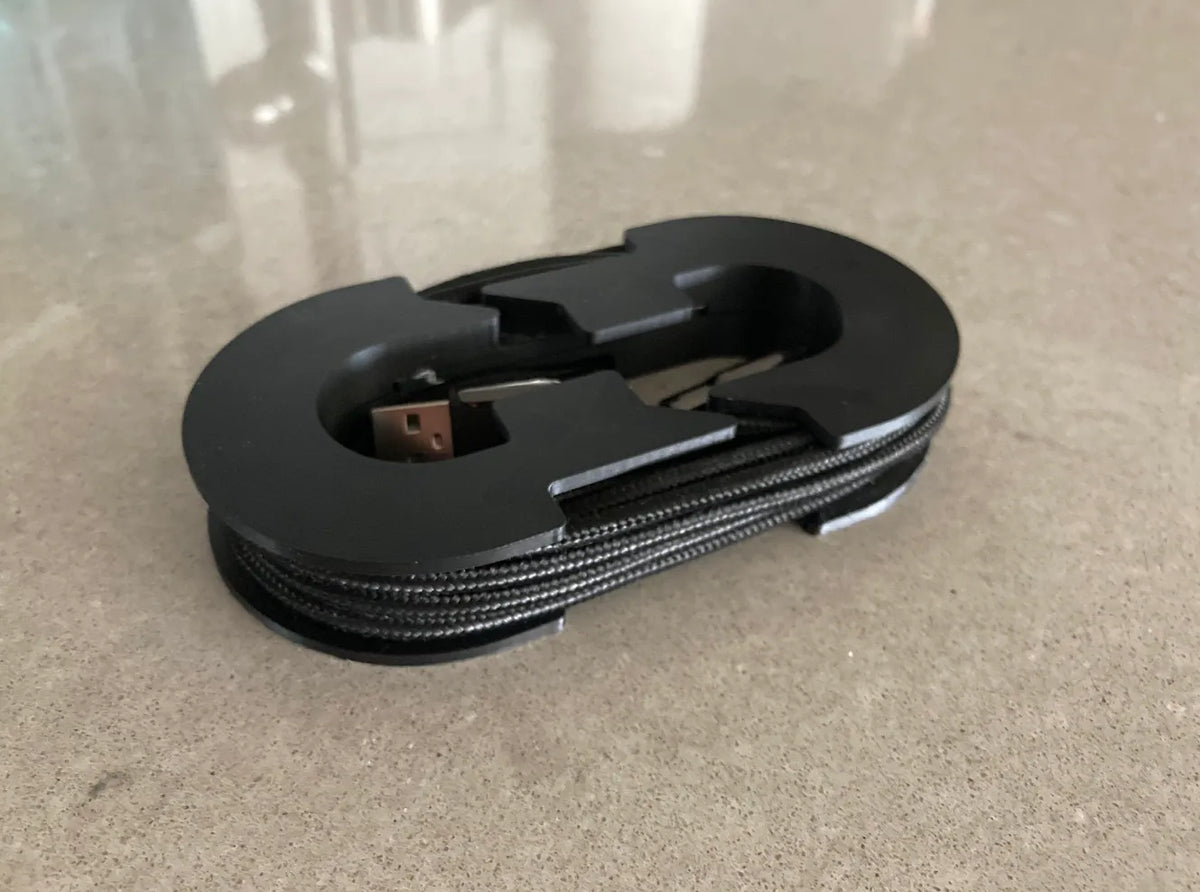 Le bobine de câble sécurisé, USB 10 pieds de long, Tidy - Voyage Print