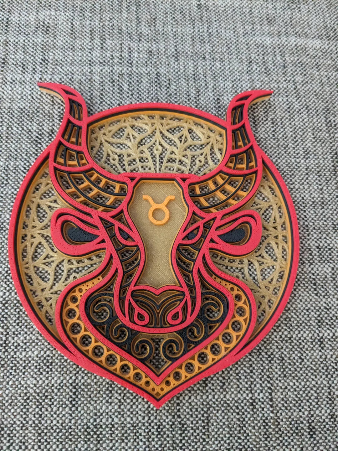 Mandala du Taureau - Symbole du Zodiaque - Art Print