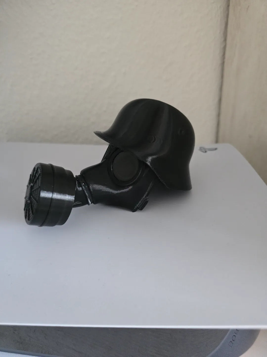 Casque en acier - Cache d'attelage de remorque 50mm - Voyage Print