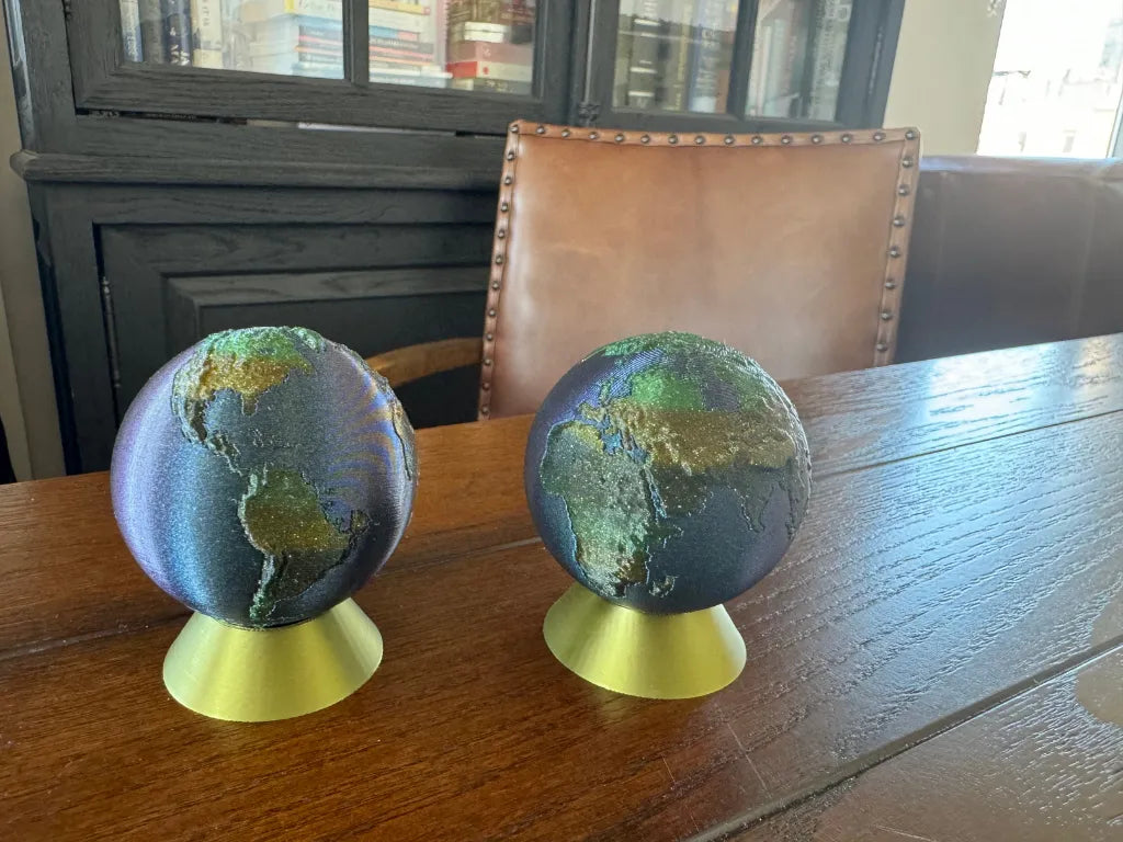 Modèle terrestre 3D à partir d'une carte de déplacement de 48K - Voyage Print
