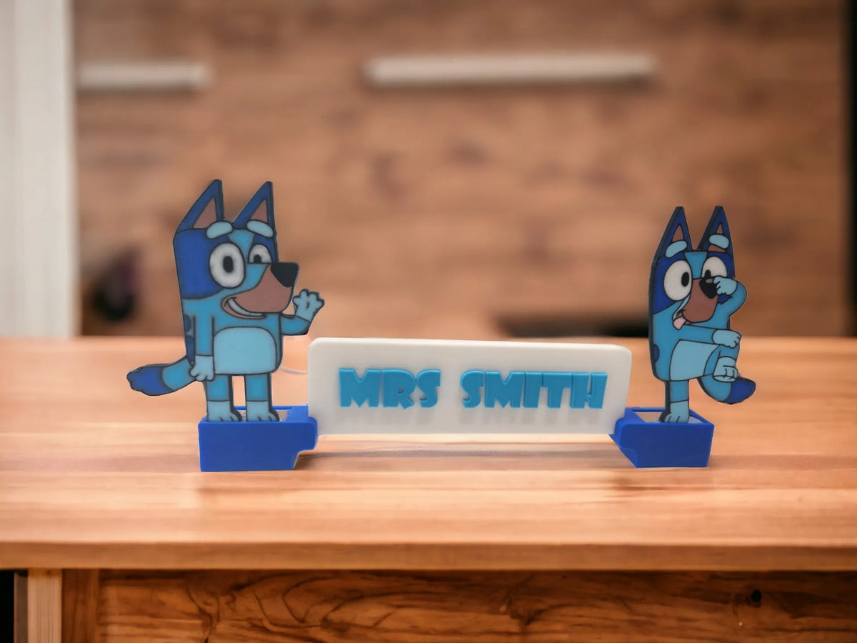 Plaque de Nom de Bureau Bluey - NFC Print