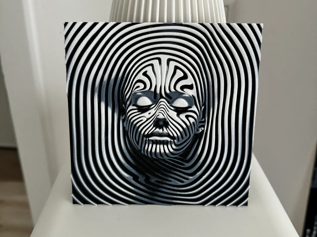 Hueforge Op Art Femme - Art Print